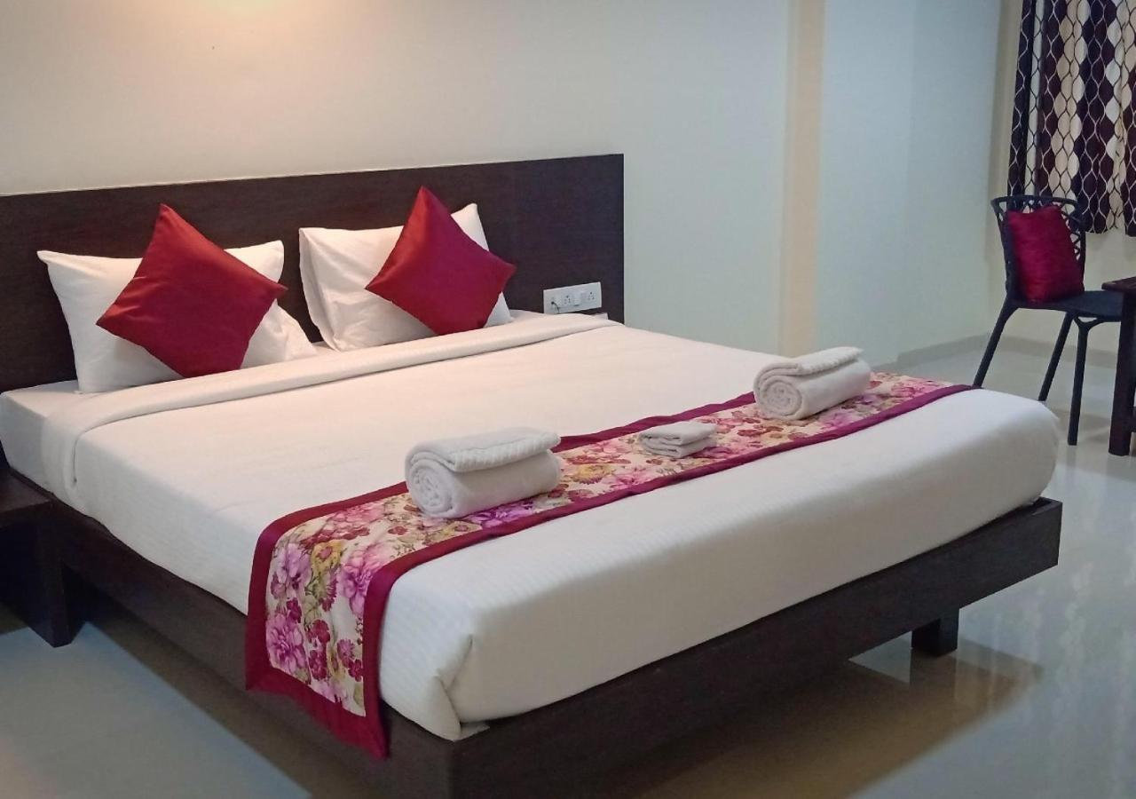 The Hotel Relax Kankavli Kankavali Εξωτερικό φωτογραφία